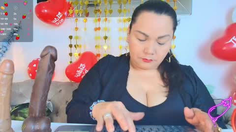 elenna_boobs_ online show from September 12, 6:13 am