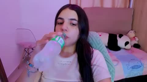 agnes online show from April 16, 6:41 pm