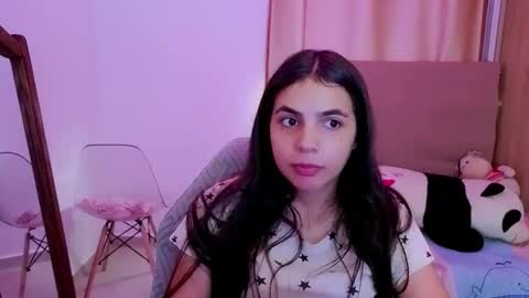 agnes online show from April 21, 6:23 pm