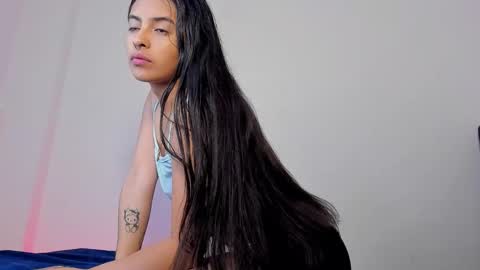 Elena  online show from February 27, 1:11 pm