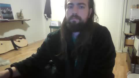 Snapshot of elephantfox chatting on December 29, 6:24 am fox online show from December 29, 6:24 am