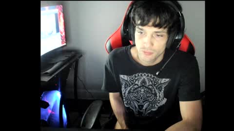 elephantrunkman online show from January 18, 7:38 am