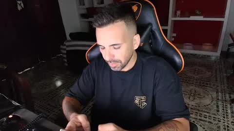 Snapshot of elfetas chatting on January 12, 5:45 am elfetas online show from January 12, 5:45 am