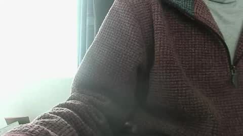 elfyonee online show from January 1, 10:54 am