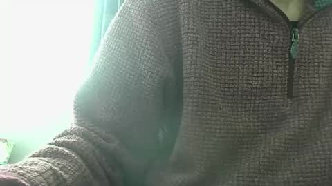 elfyonee online show from February 25, 11:08 am