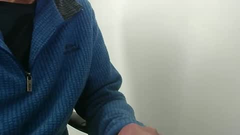 elfyonee online show from October 1, 9:59 am