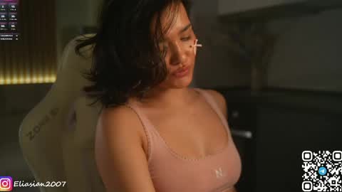 Eli  online show from April 23, 3:03 pm