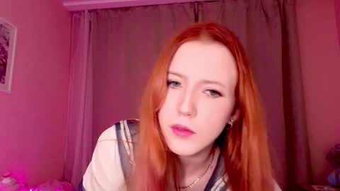 Snapshot of eli_vibe chatting on September 10, 2:00 am Eliza online show from September 10, 2:00 am