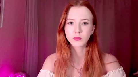 Snapshot of eli_vibe chatting on October 11, 12:54 am Eliza online show from October 11, 12:54 am