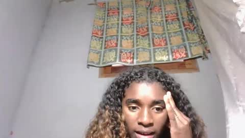 elia011 online show from November 5, 1:55 pm