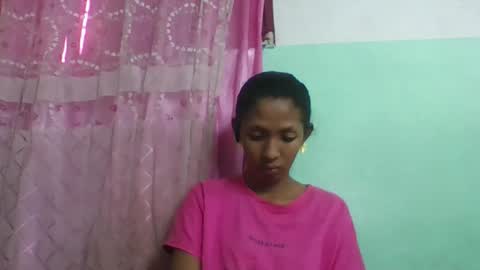 Snapshot of eliahsexy chatting on May 16, 6:21 am eliahsexy online show from May 16, 6:21 am