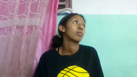 Snapshot of eliahsexy chatting on May 29, 8:23 am eliahsexy online show from May 29, 8:23 am