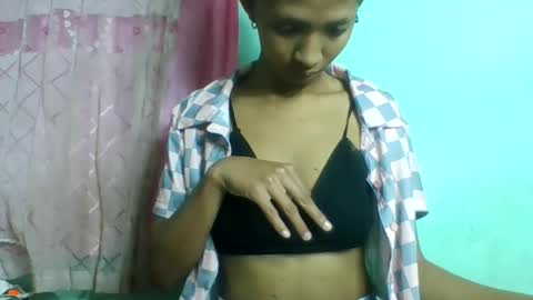 Snapshot of eliahsexy chatting on June 6, 7:35 am eliahsexy online show from June 6, 7:35 am