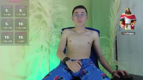 Snapshot of elian_cooper18 chatting on January 29, 1:49 pm Elian online show from January 29, 1:49 pm