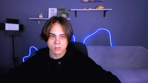 elian_flame online show from October 15, 8:47 am