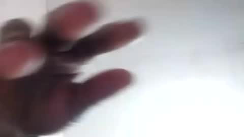 Snapshot of elianis598477 chatting on February 25, 9:42 am elianis598477 online show from February 25, 9:42 am