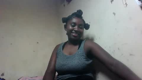 eliannee online show from January 17, 8:12 pm