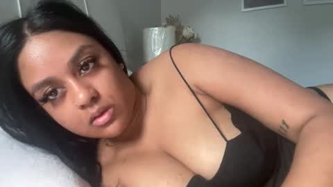 elibabyyy2 online show from April 11, 2:32 pm