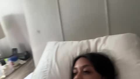 elibabyyy2 online show from May 30, 2:36 pm