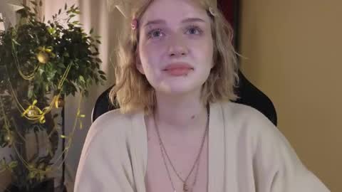 Ellie online show from January 9, 5:10 am