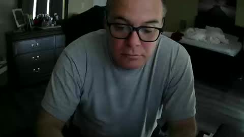 Snapshot of elierpons73 chatting on March 11, 7:36 pm elierpons73 online show from March 11, 7:36 pm