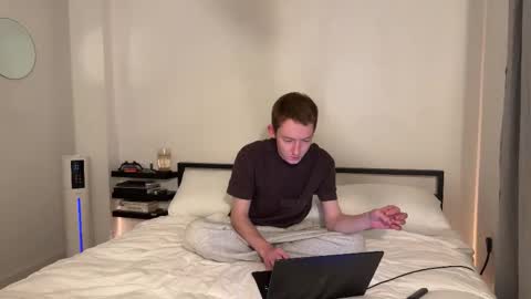 Snapshot of eligraysonx chatting on December 23, 1:47 am Eli Grayson online show from December 23, 1:47 am