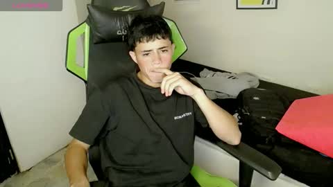 bby-santy online show from November 25, 7:25 pm