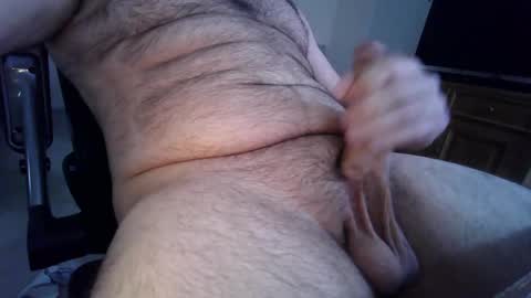 Snapshot of elijahcashman chatting on January 3, 1:48 am elijahcashman online show from January 3, 1:48 am