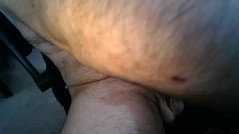 Snapshot of elijahcashman chatting on November 18, 3:23 am elijahcashman online show from November 18, 3:23 am