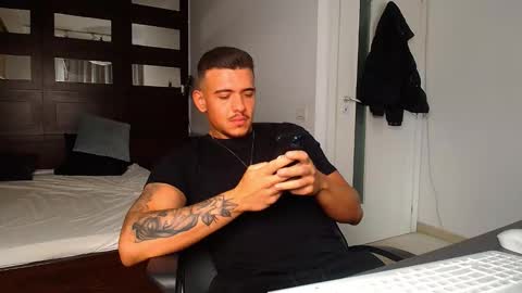 ElijahThorne online show from February 27, 9:31 am