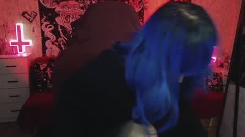  MORE ME   online show from January 24, 10:19 pm