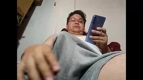 elimposstor online show from January 26, 2:52 pm