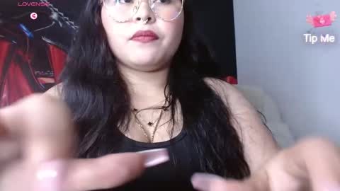 Snapshot of elinaax chatting on June 4, 12:38 am Elina online show from June 4, 12:38 am