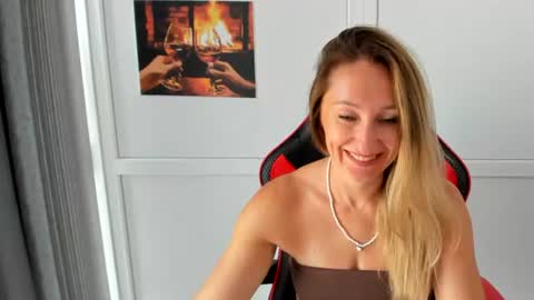 Milena online show from August 6, 6:59 am