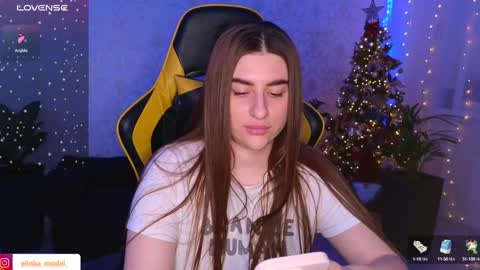 Elina online show from December 17, 7:26 pm