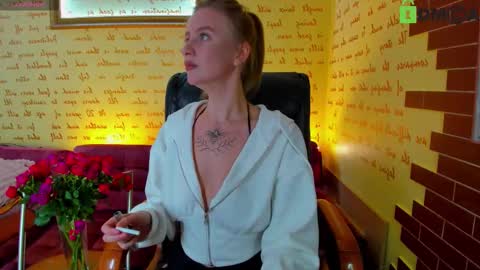 elinor_faith online show from October 24, 1:18 pm