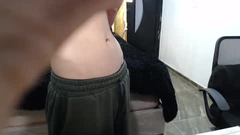 Snapshot of elio_collem chatting on March 12, 10:07 pm ELIO online show from March 12, 10:07 pm