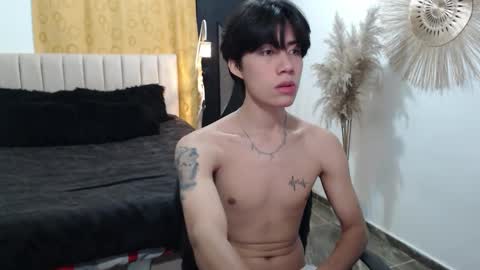 Snapshot of elio_collem chatting on September 13, 4:12 am ELIO online show from September 13, 4:12 am