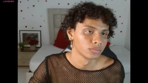 Snapshot of elio_fox chatting on March 22, 5:33 am elio_fox online show from March 22, 5:33 am