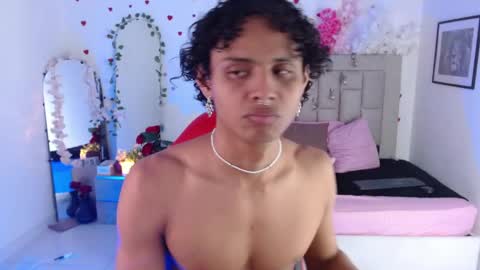 elio_fox online show from April 21, 12:00 pm