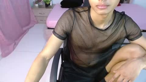elio_fox online show from May 7, 1:16 pm