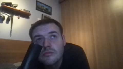 e26 online show from December 1, 8:53 pm