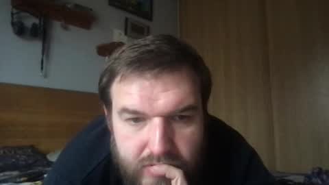 e26 online show from February 7, 2:47 pm