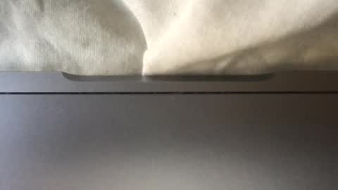 e26 online show from October 12, 2:27 pm