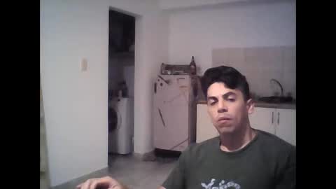 Snapshot of elirodd chatting on December 17, 4:45 am Rod online show from December 17, 4:45 am