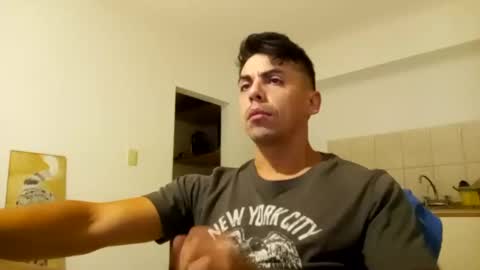 Snapshot of elirodd chatting on December 27, 6:57 am Rod online show from December 27, 6:57 am