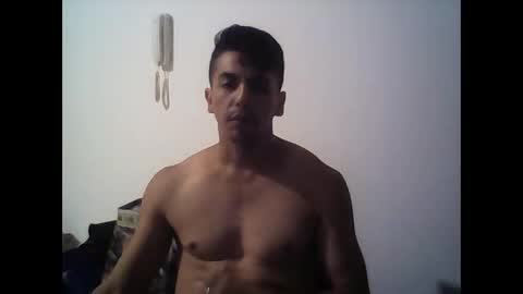 Snapshot of elirodd chatting on February 6, 3:37 am Rod online show from February 6, 3:37 am