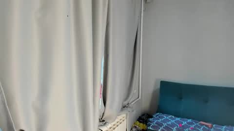 Elis online show from September 12, 1:06 am