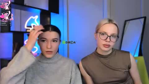 elis_sunny online show from February 6, 7:02 am