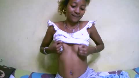 elisa689549 online show from October 19, 7:58 pm
